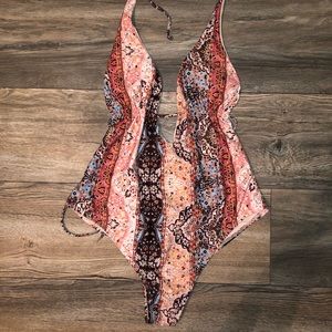 One piece bathing suit